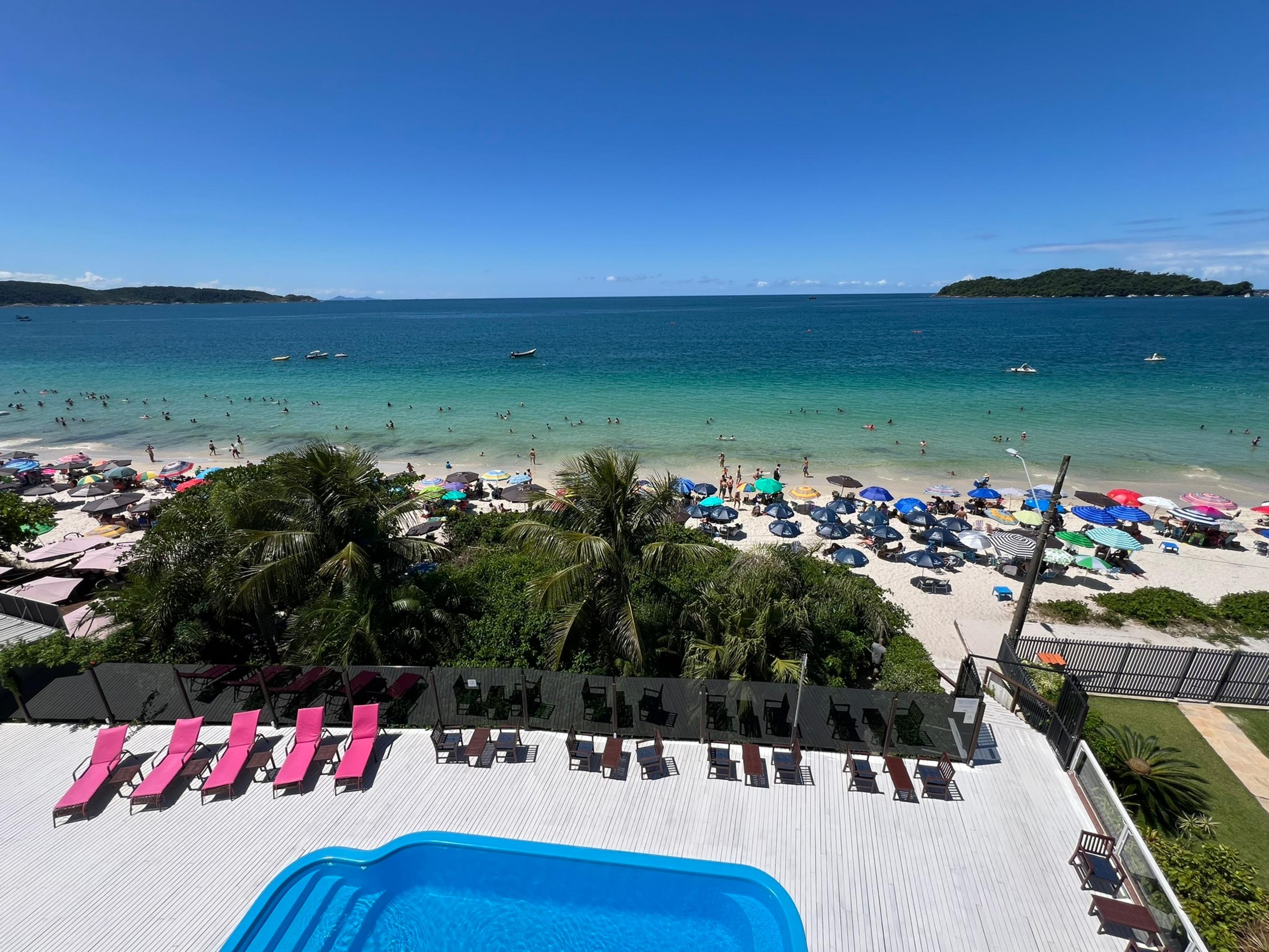 Vista Piscina Bombinhas Blue Suítes for Adults
