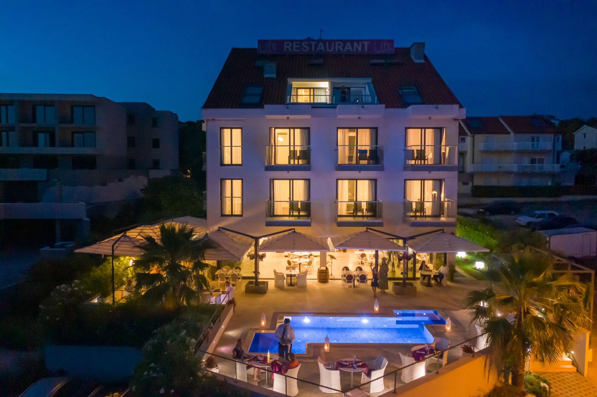 Varios Boutique Hotel Life