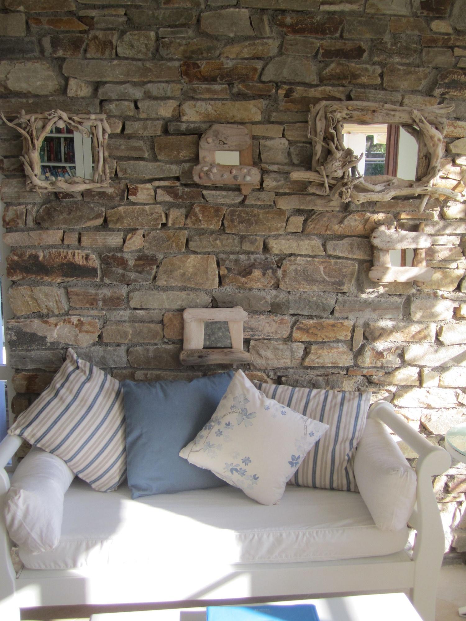 Vista Lobby Kavos Hotel Naxos