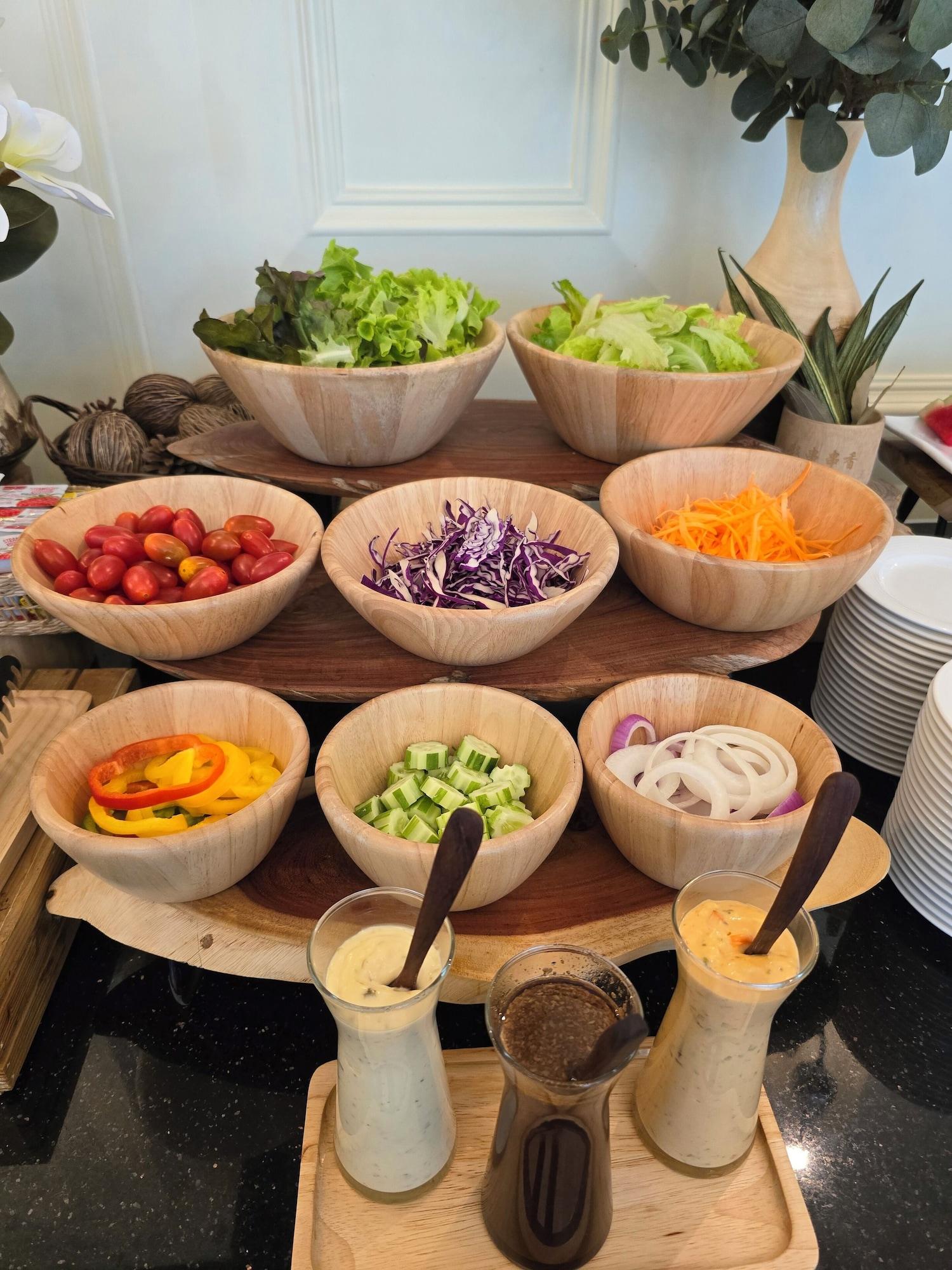 Restaurant The Bless Hotel and Residence