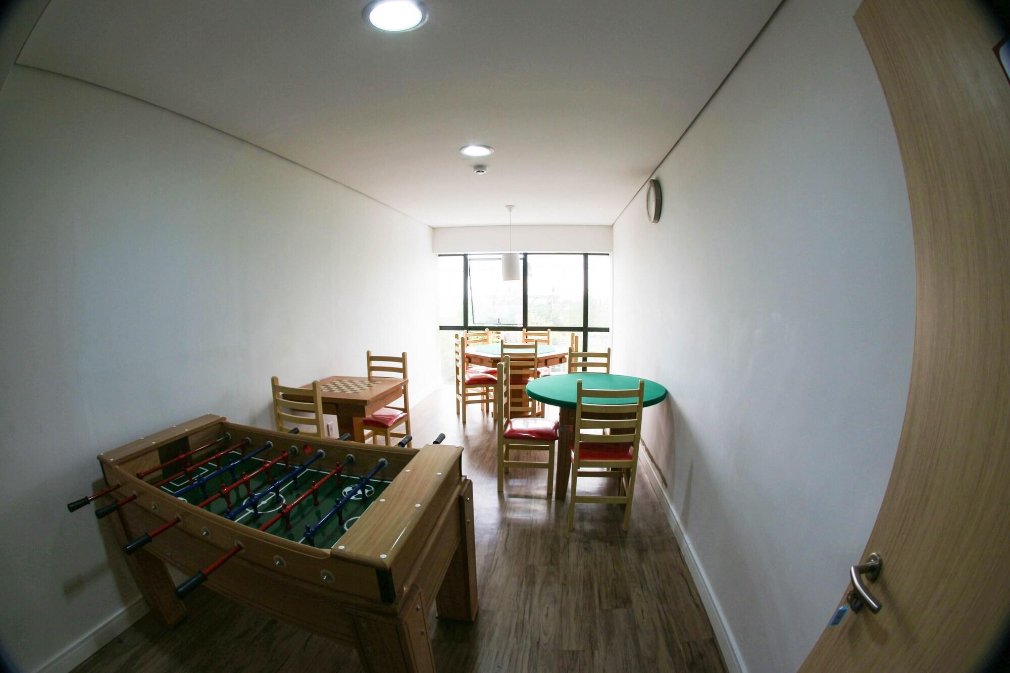 Vista Lobby Assay Plaza Hotel