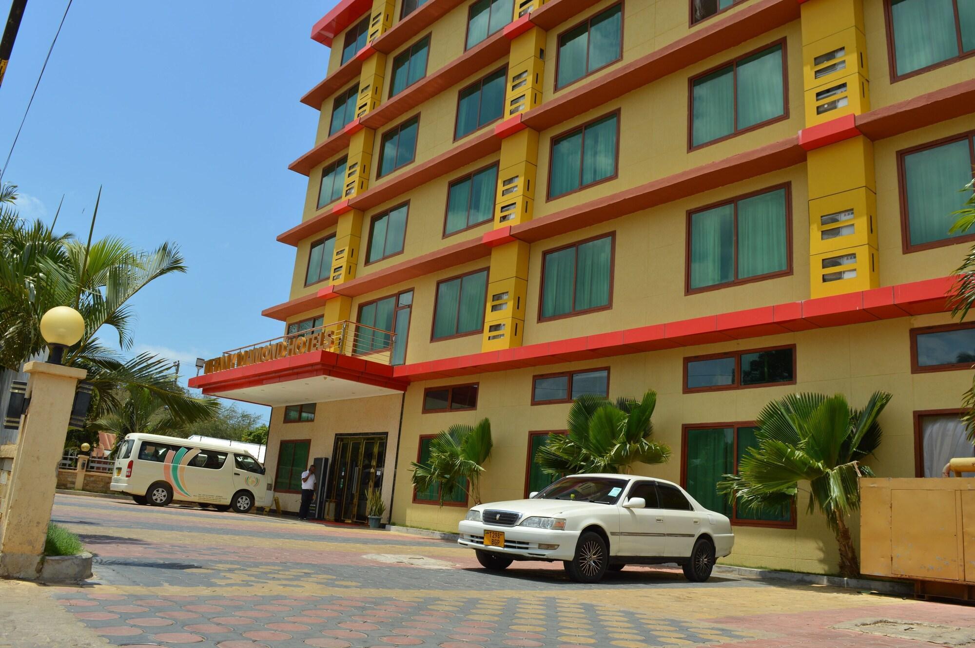 Vista Exterior Tiffany Diamond Hotels Ltd – Mtwara