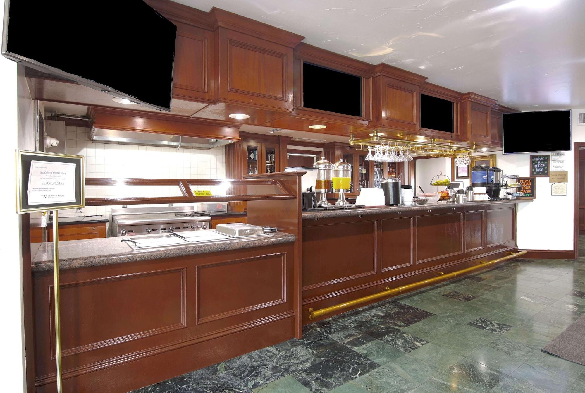 Restaurant Azure Hotel & Suites, Trademark Collection by Wyndham