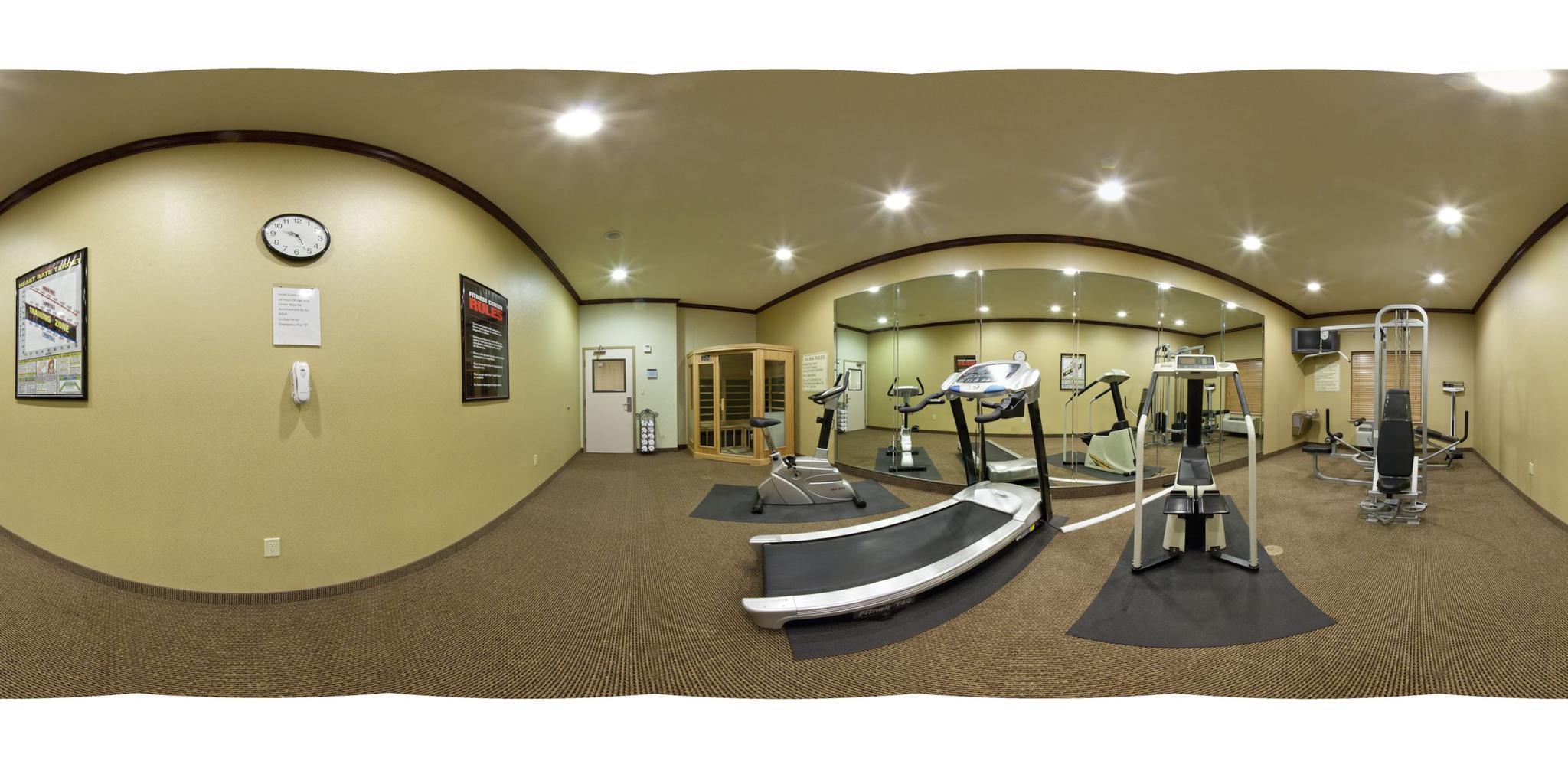 Instalaciones Recreativas Holiday Inn Express Hotel & Suites Cleburne by IHG