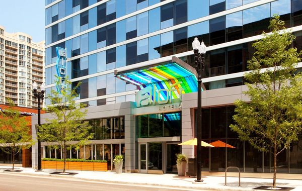 Aloft by Marriott Chicago Downtown River North
