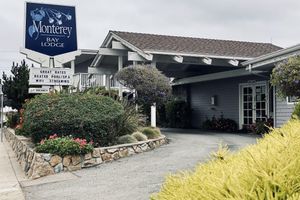 Alojamiento - Monterey Bay Lodge