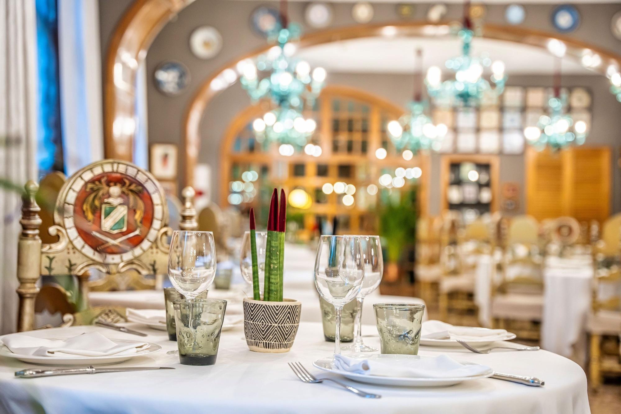Restaurant Duran Hotel & Restaurant