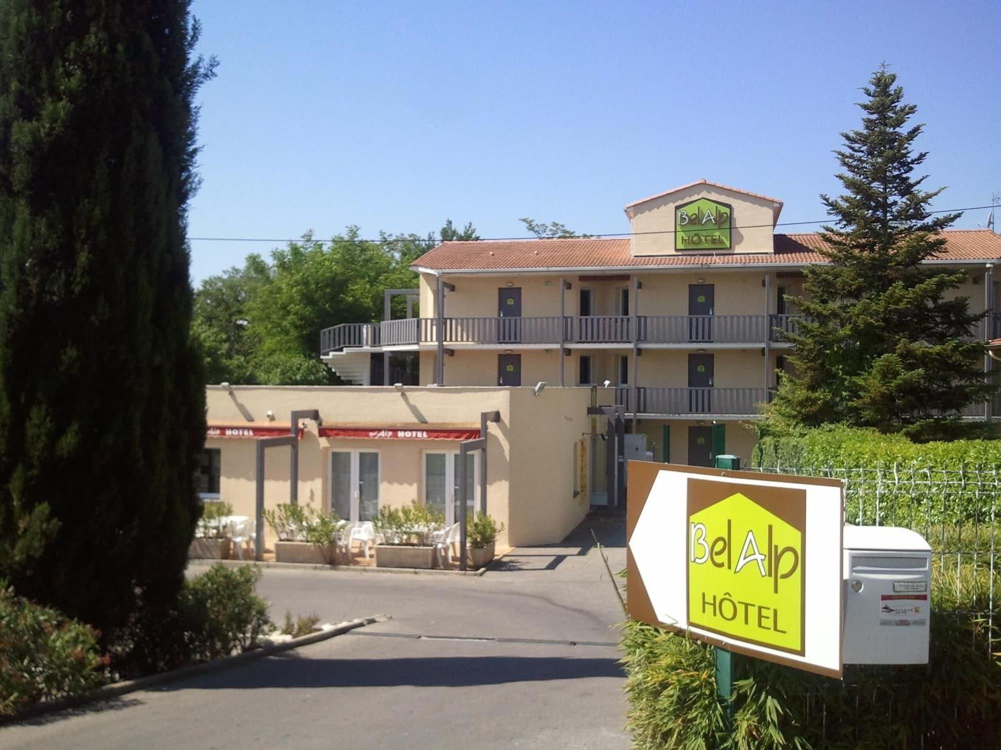 Vista Exterior Hotel Bel'Alp Manosque