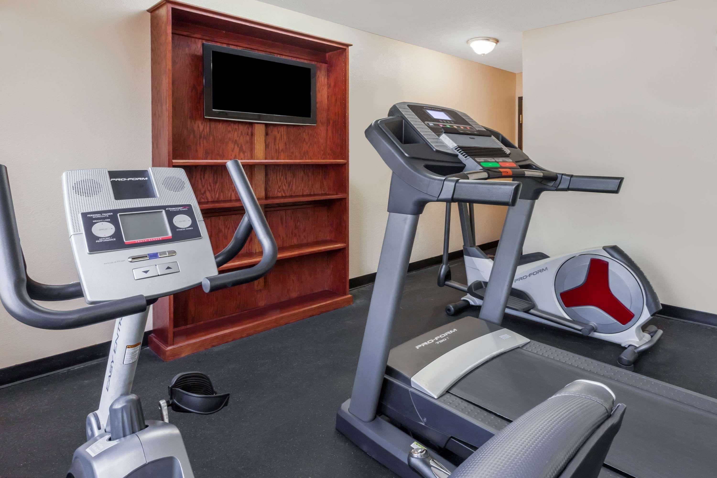 Gimnasio Super 8 by Wyndham Bowling Green South