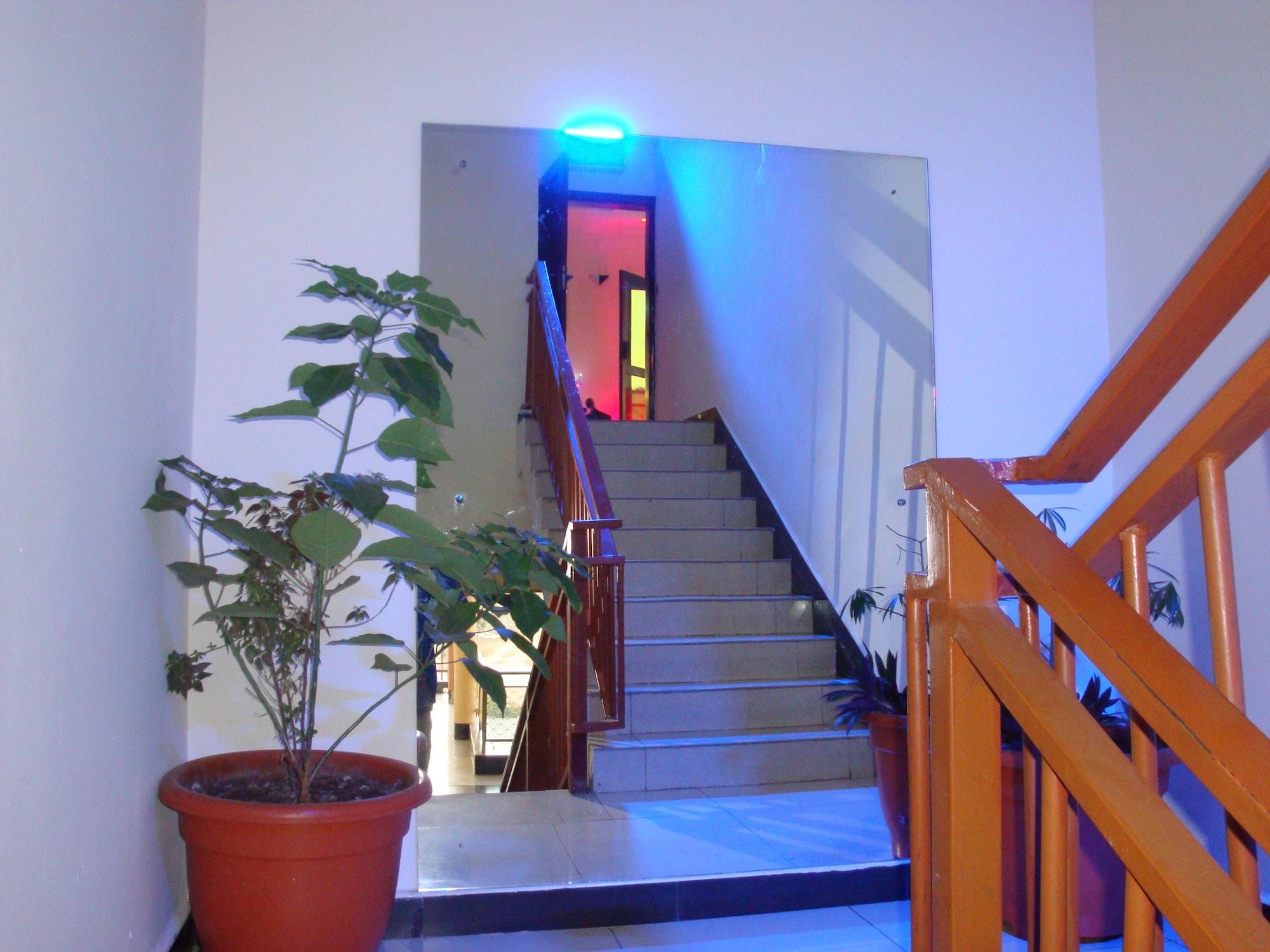 Vista Lobby Golden Zambezi Lodge