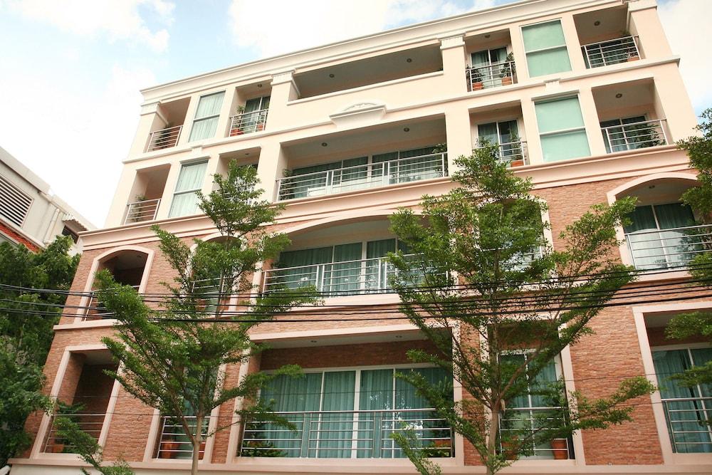 Vista Exterior Mirth Sathorn Bangkok