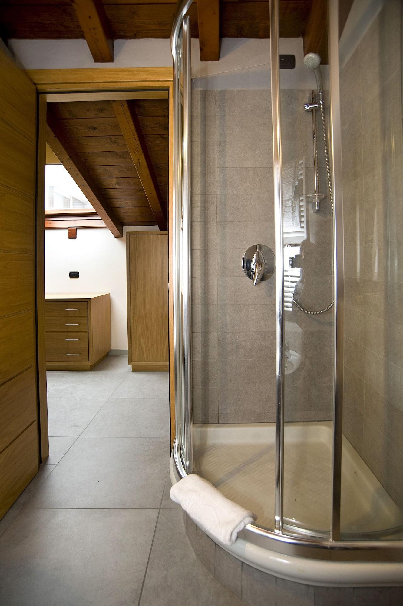 Set de Habitación Albergo Le Due Corti