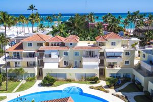 Alojamiento - LAS TERRAZAS - POOL VIEW SUITES