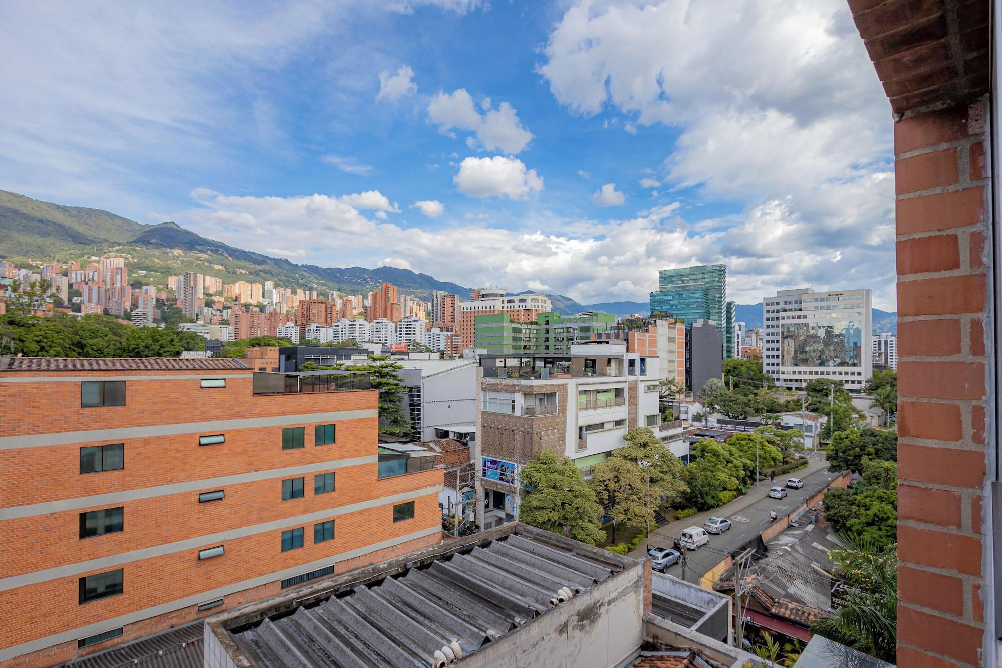 Varios Edificio Casa Roma by Host Medellin