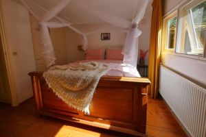 Alquiler Vacacional - Cosy Cabin in the Woods - Perfect Get Away in a peaceful and green setting
