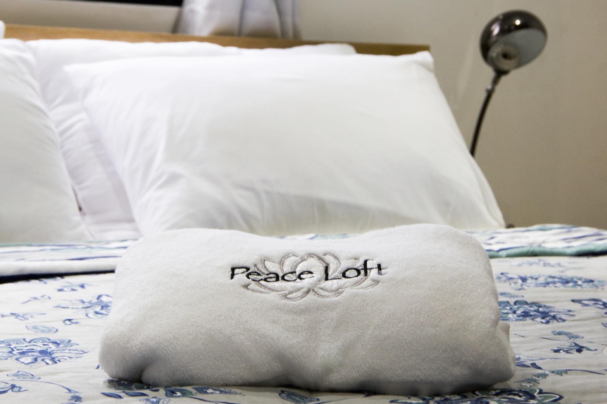 Set de Habitación Peace Loft Santa Teresa