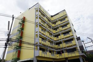 Alojamiento - Metro Residence