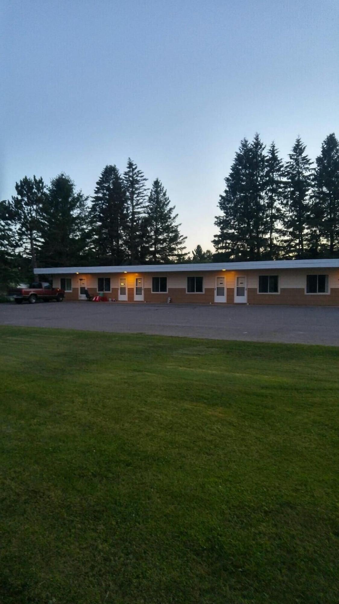 Vista Exterior Prairie Motel