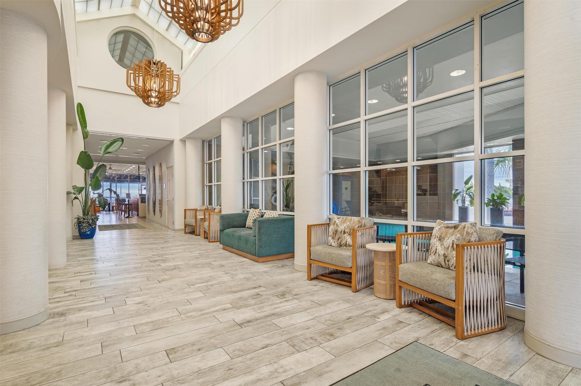 Vista Lobby Hampton Inn Virginia Beach-Oceanfront North