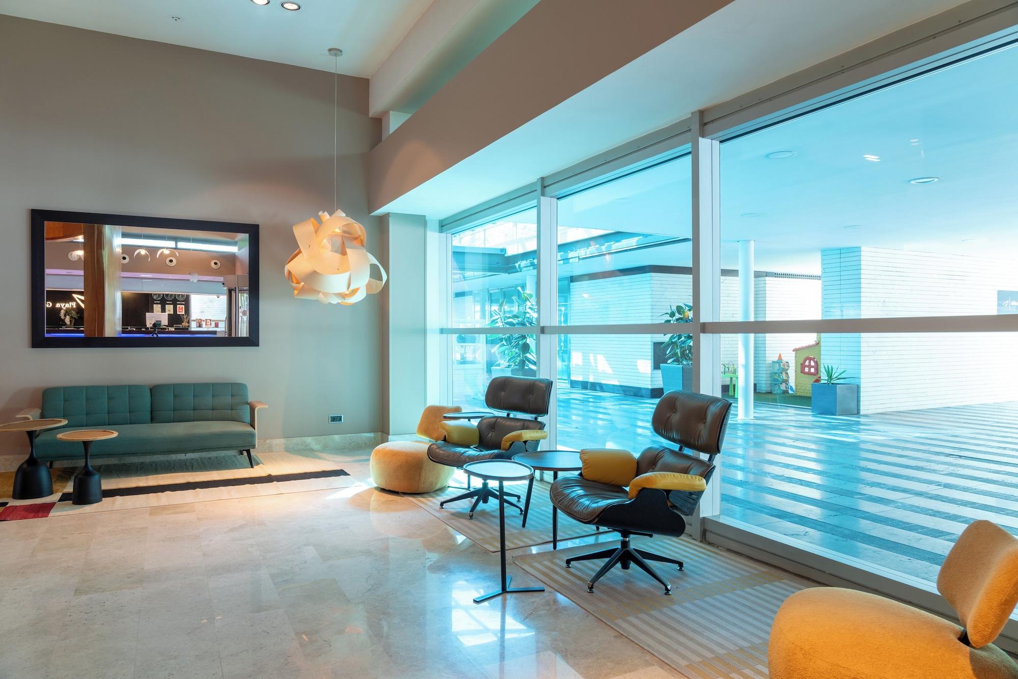 Vista Lobby Abba Playa Gijon Hotel