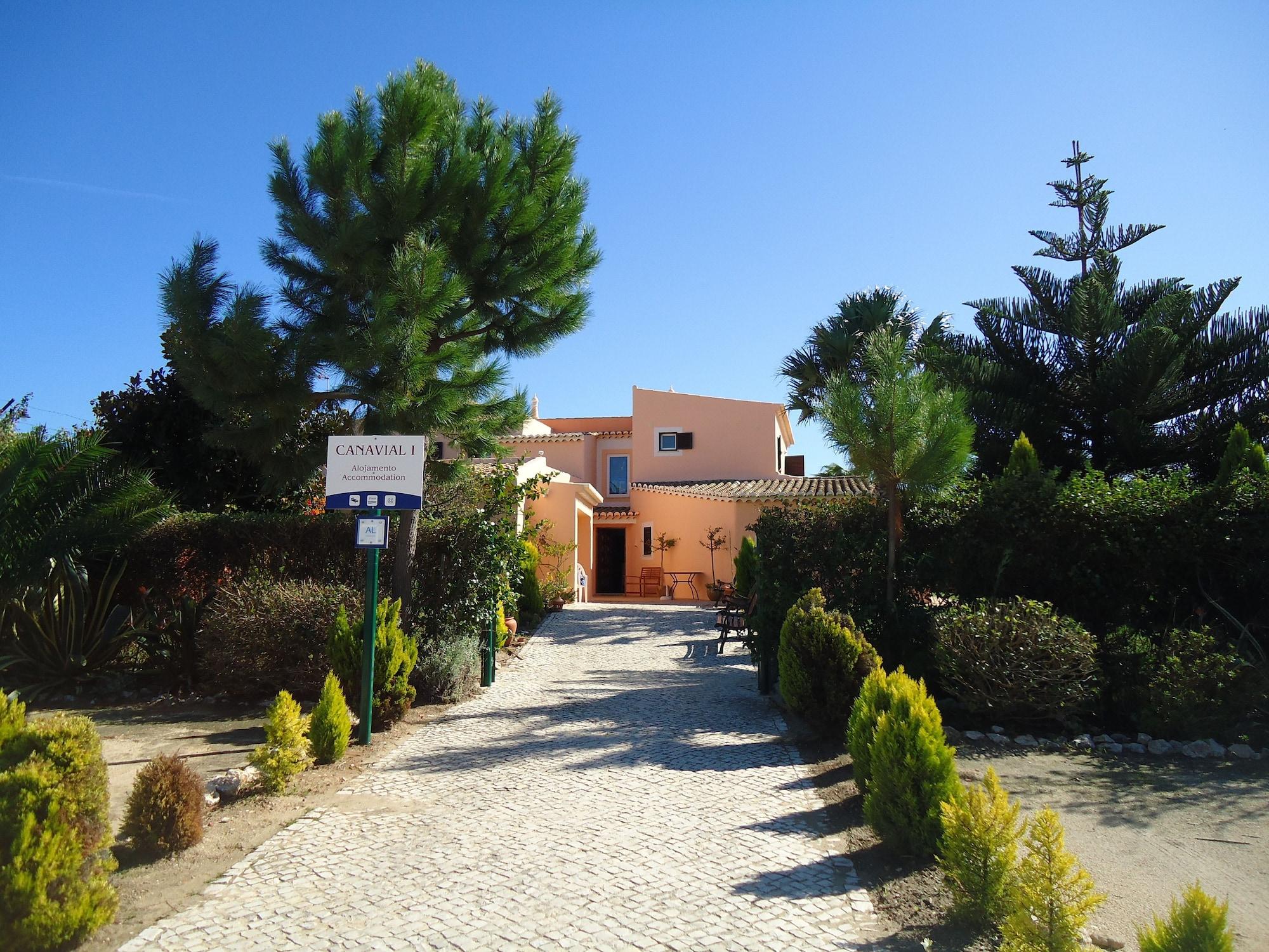 Vista Exterior Canavial I & II Apartments