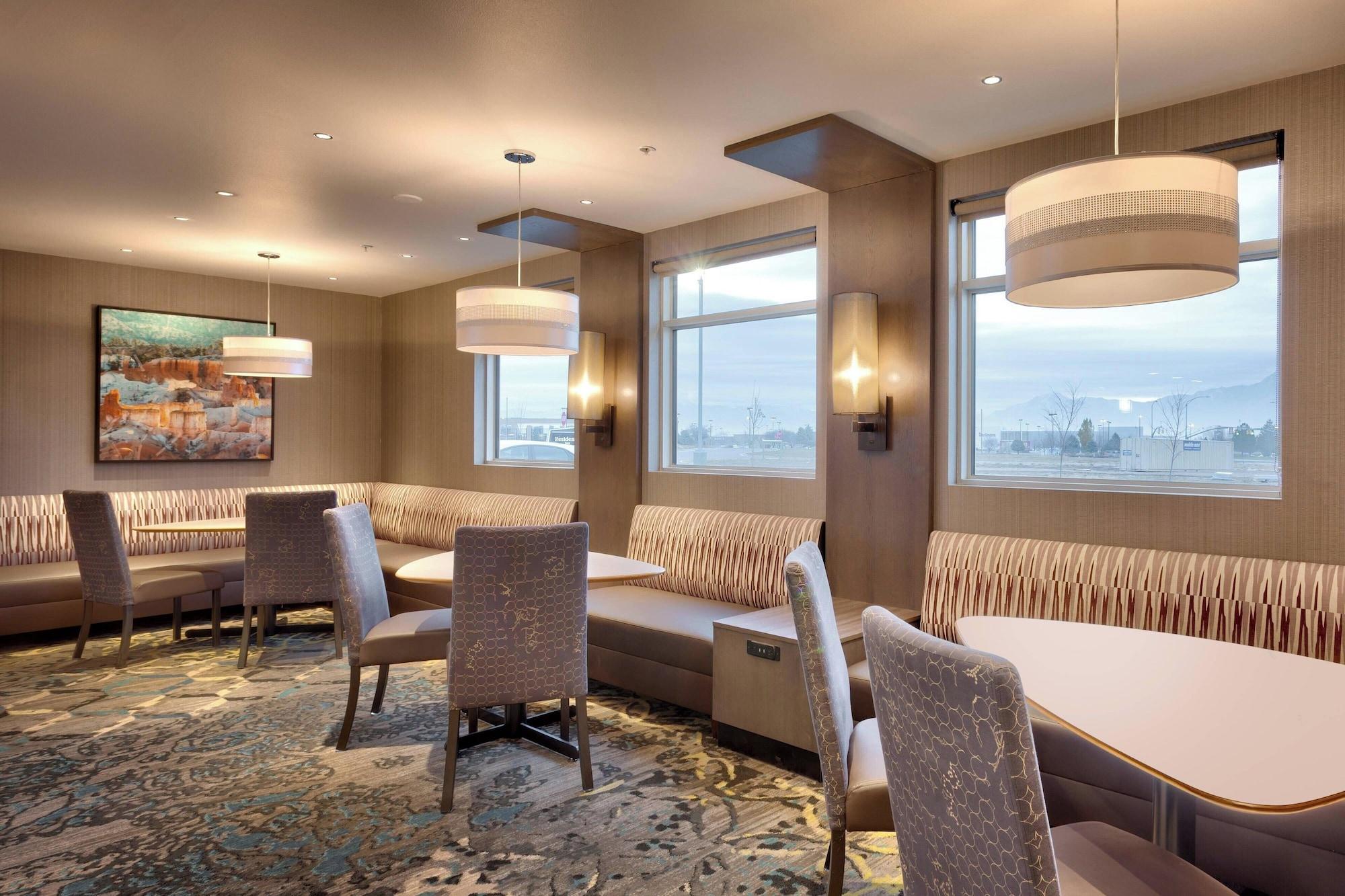 Vista Lobby Residence Inn by Marriott Salt Lake City-West Jordan