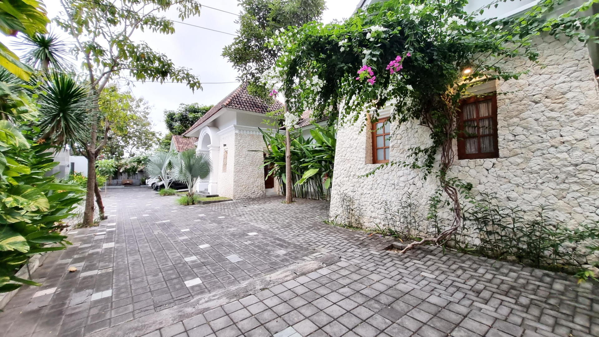 Vista Exterior Omatha Village