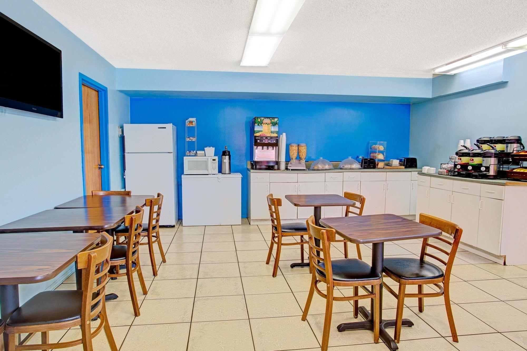 Hotel Travelodge Suites by Wyndham Kissimmee Orange