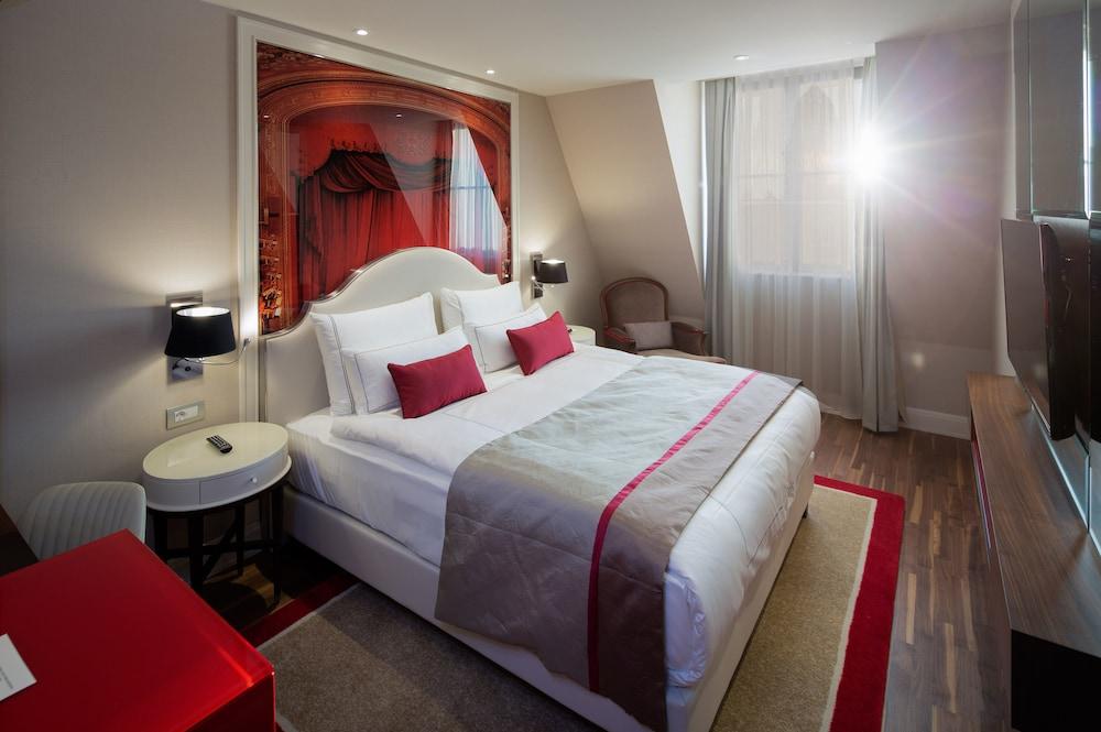 Hotel TITANIC Gendarmenmarkt Berlin