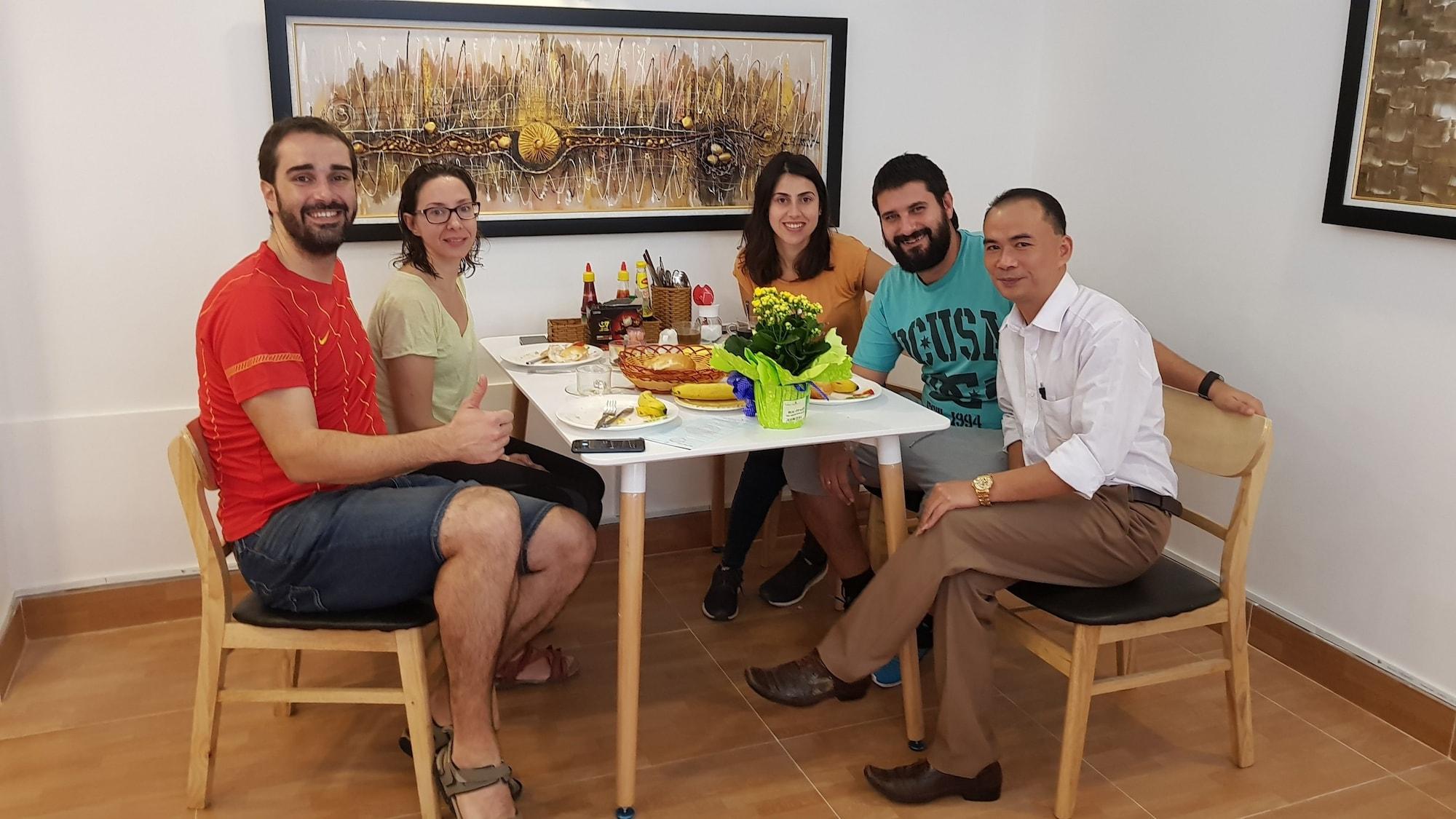 Restaurant City Backpackers Hostel