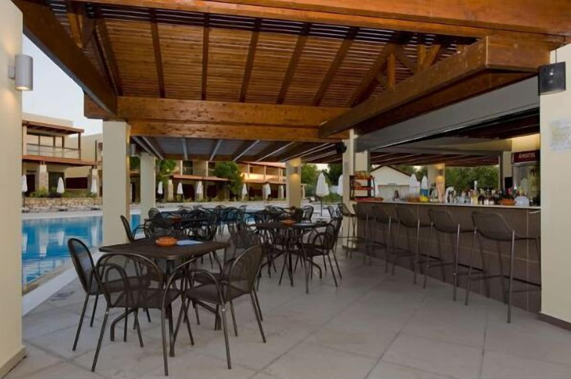 Bar/Salón Island Blue Hotel