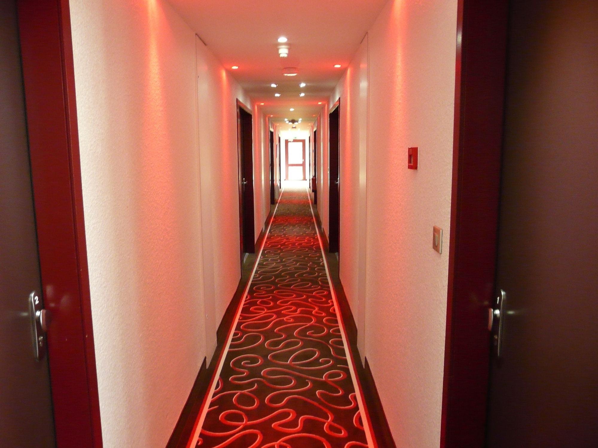 Varios Hôtel Inn Design Vannes Resto Novo