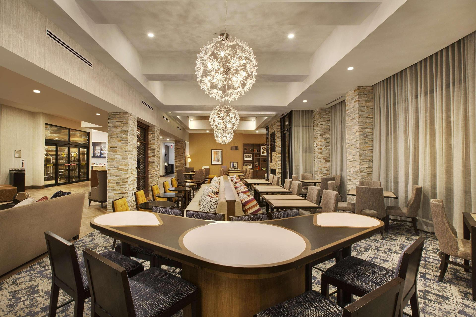 Restaurant Homewood Suites by Hilton Louisville Downtown, KY