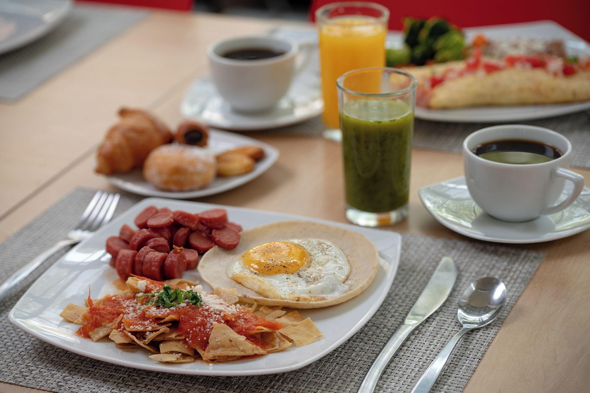 Restaurant Ramada Encore by Wyndham Aguascalientes