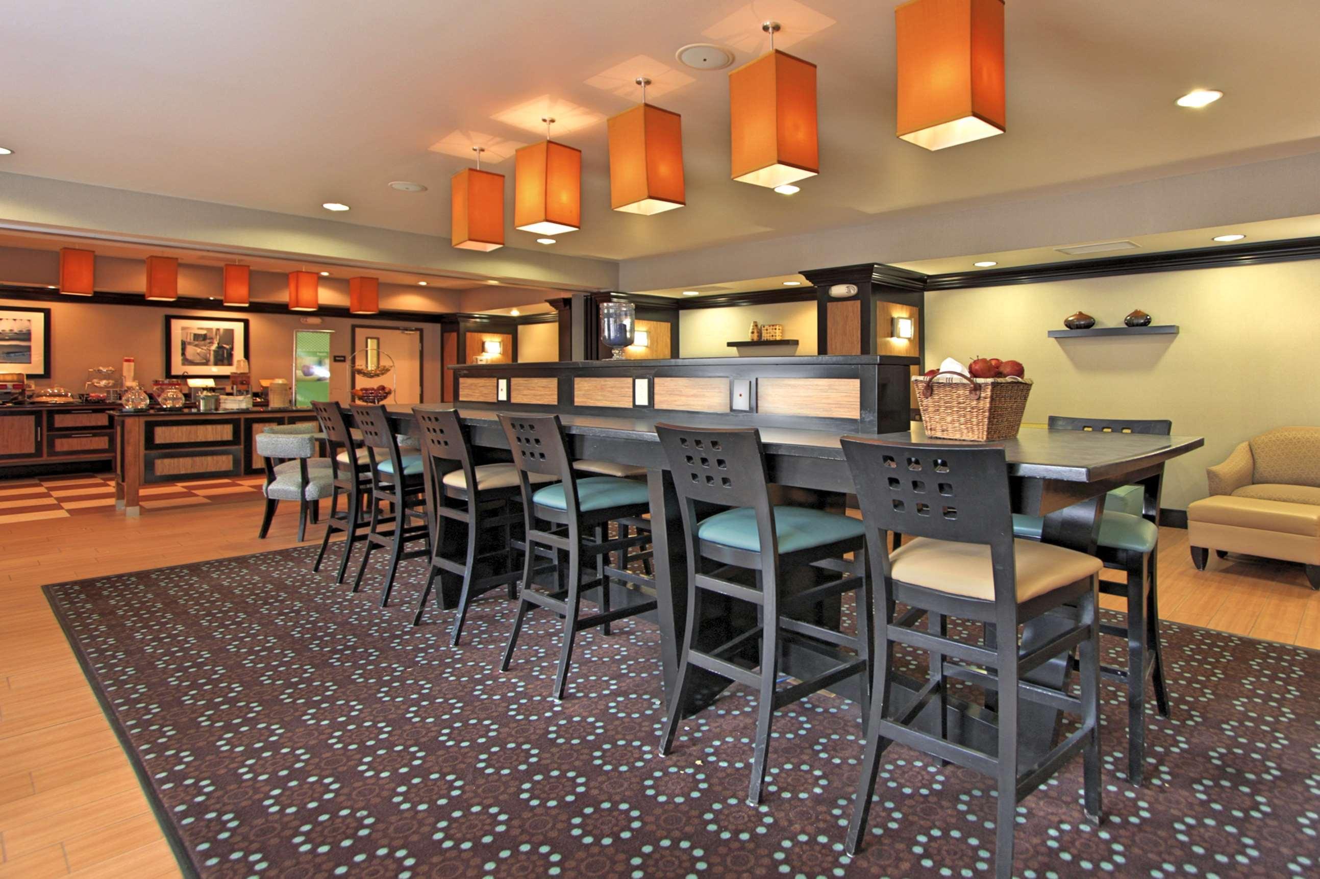 Restaurant Hampton Inn Defiance