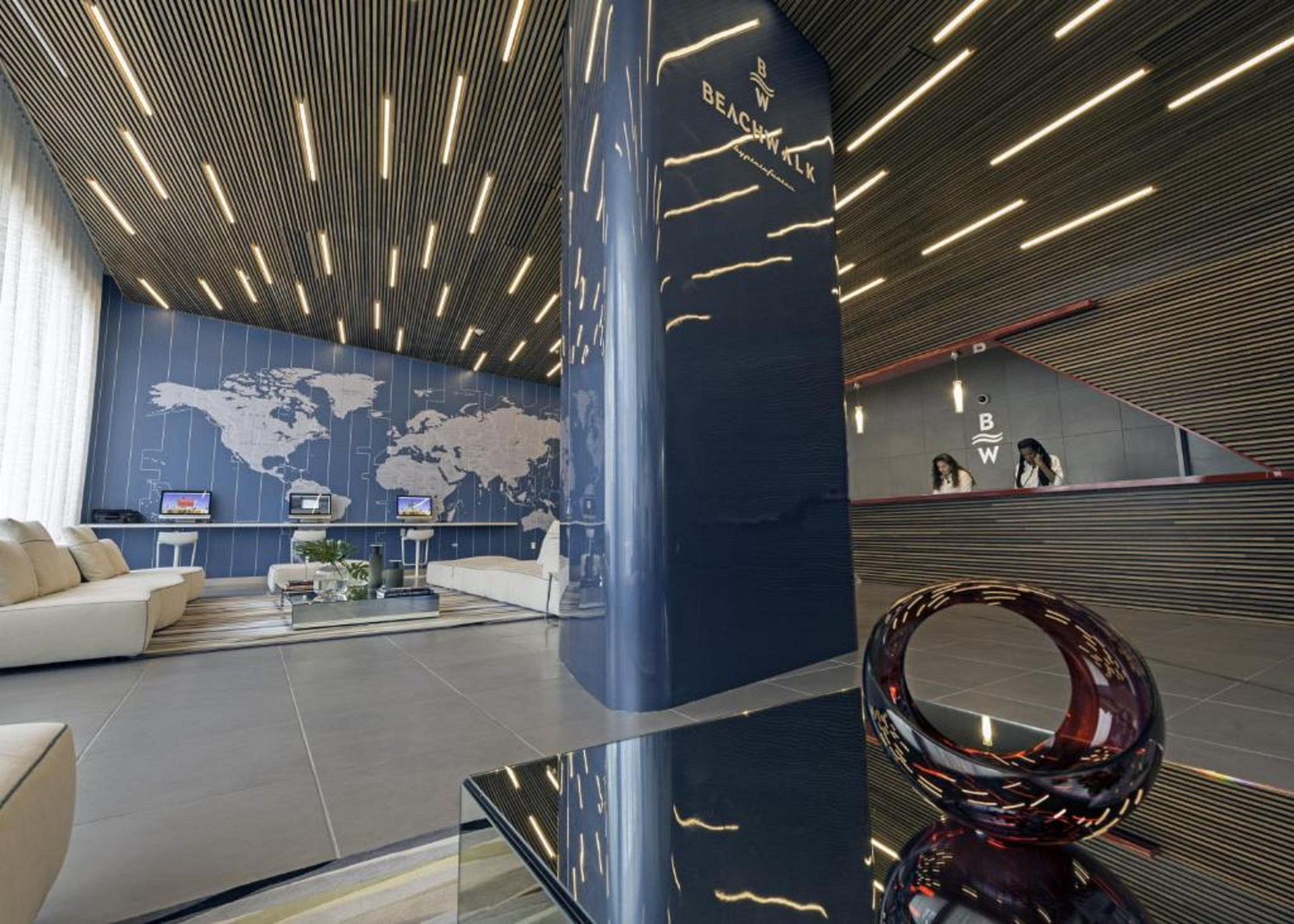 Vista Lobby Beachwalk Elite Hotels and Resorts