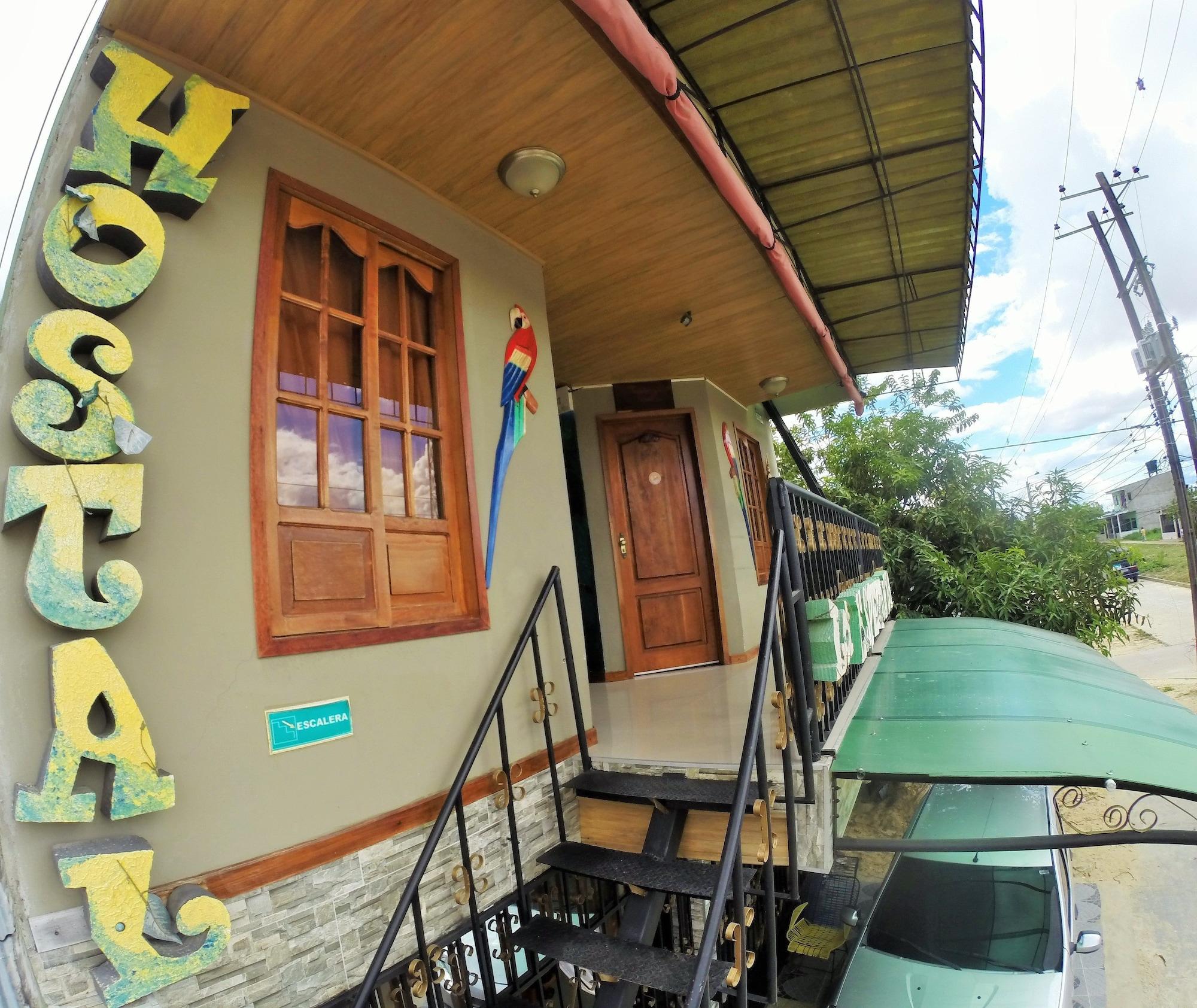 Vista Exterior Hostal La Esperanza