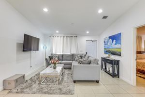 Aluguel por temporada - Apt Near Mall, The Big Easy Casino & Beaches!