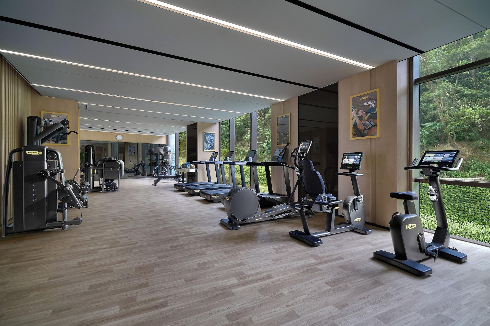 Gimnasio Grand Ocean View Hotel Zhuhai