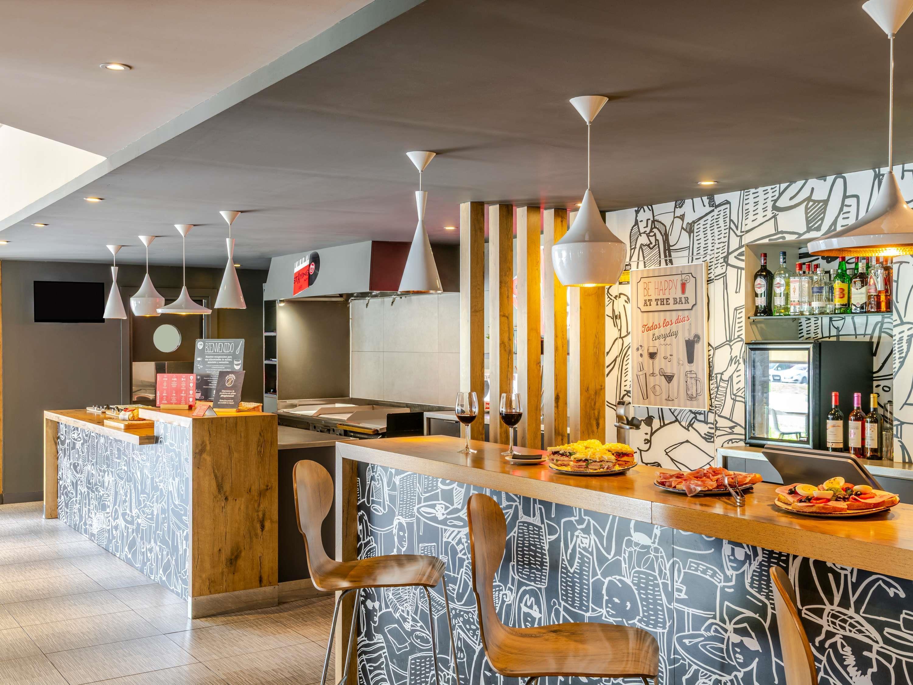 Bar/Salón ibis Bilbao Barakaldo