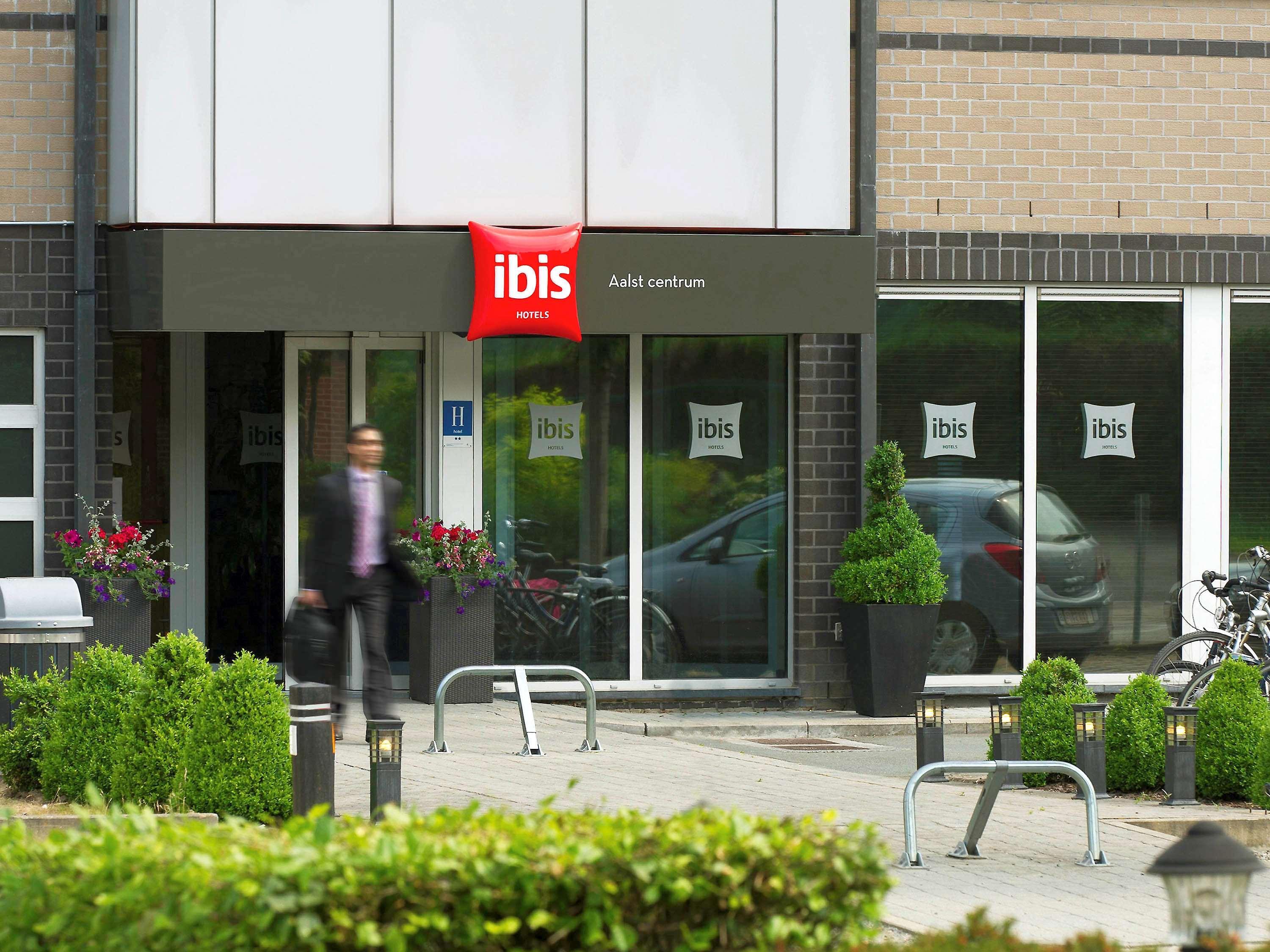 Vista Exterior ibis Aalst Centrum