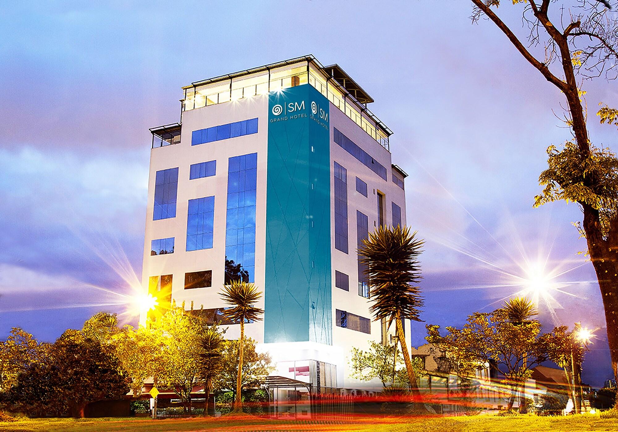 Vista Exterior SM Grand Hotel