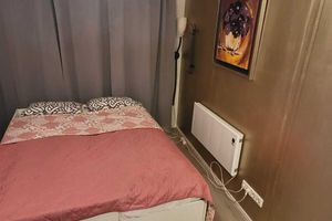 Alquiler Vacacional - Private room with en-suite bathroom, separate entrance, cozy and comfortable.