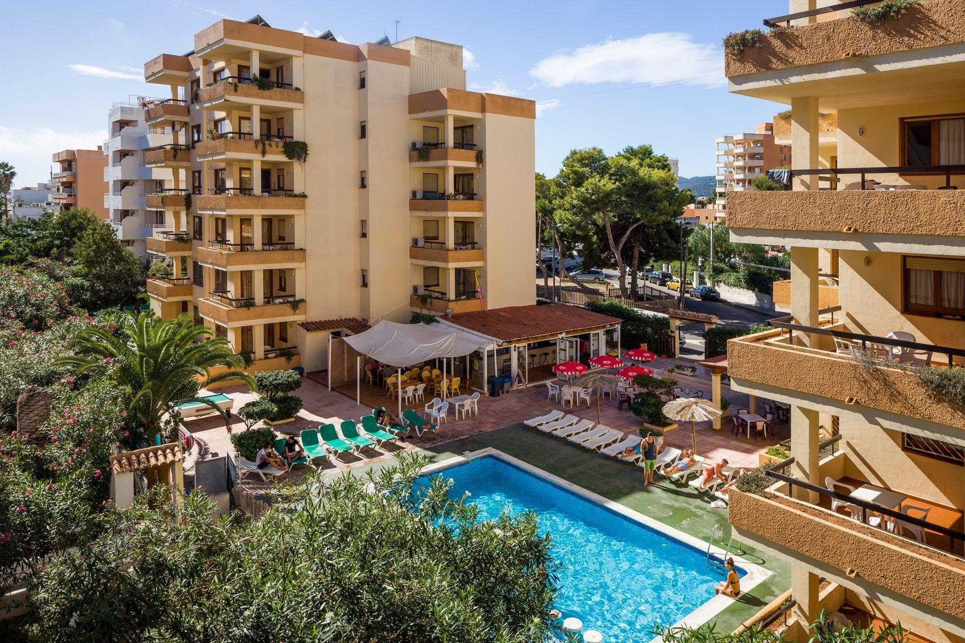 Varios Apartamentos Arlanza - Adults Only