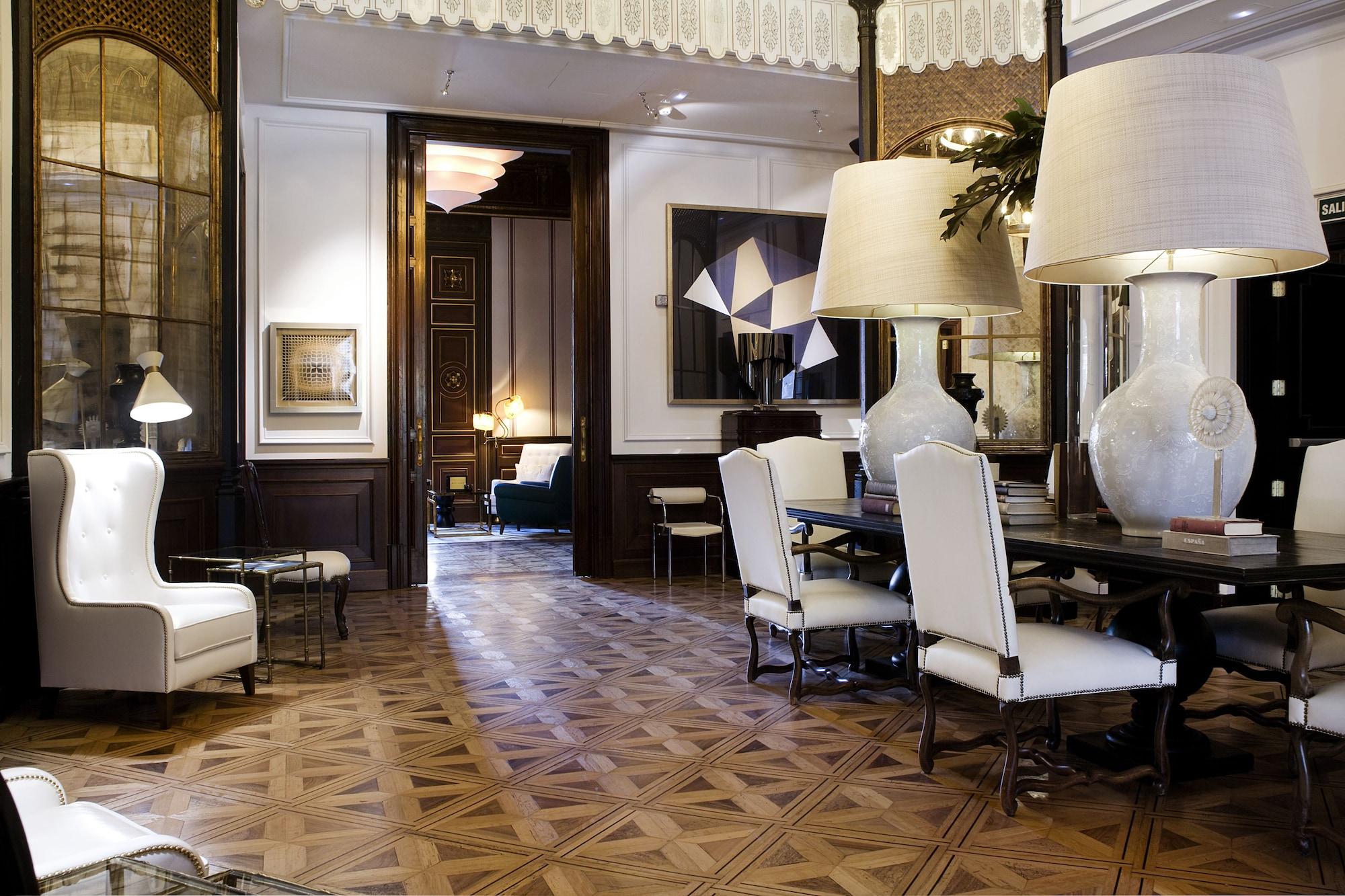 Vista Lobby Cotton House Hotel, Autograph Collection