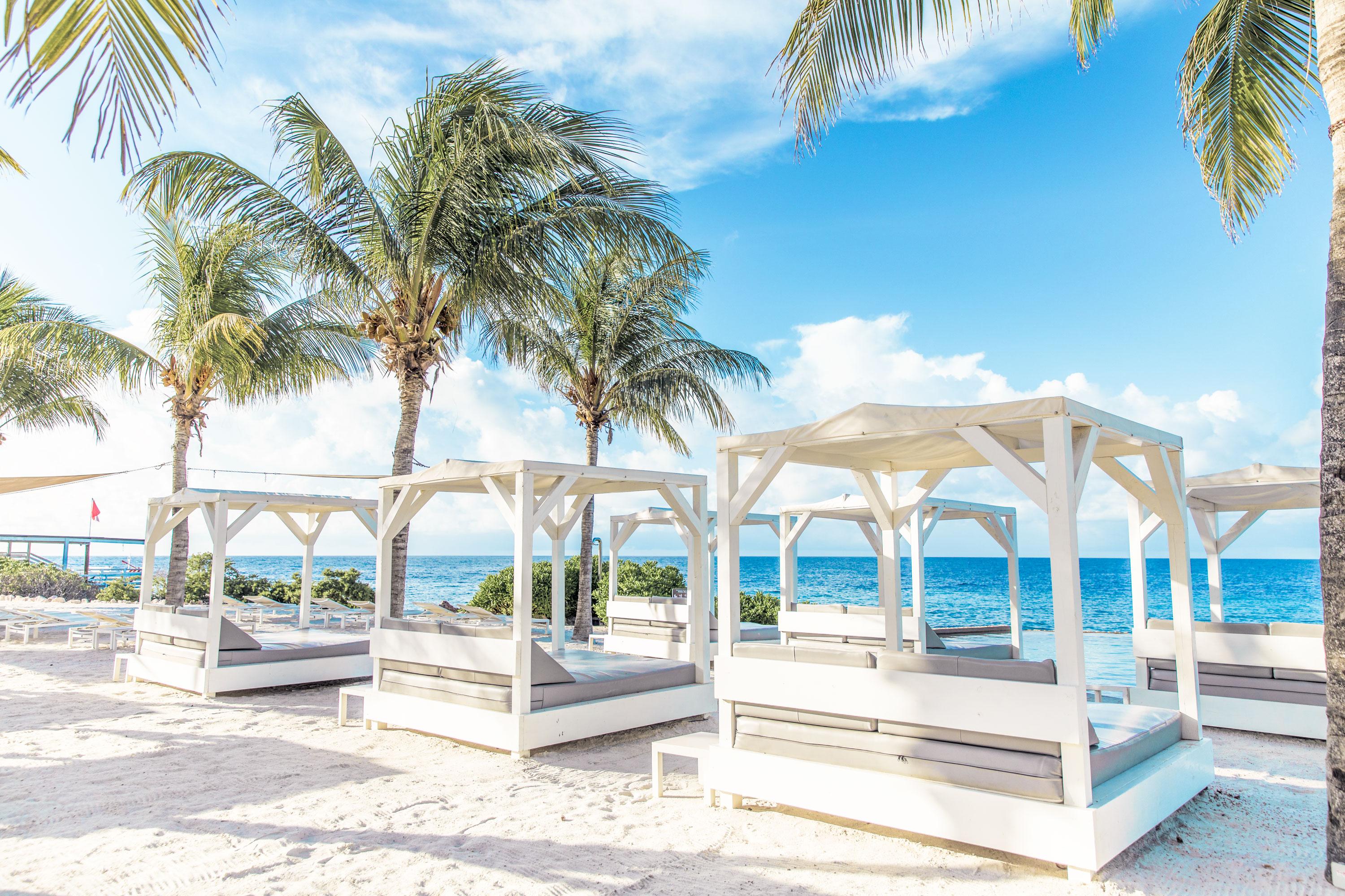 Playa Papagayo Beach Resort