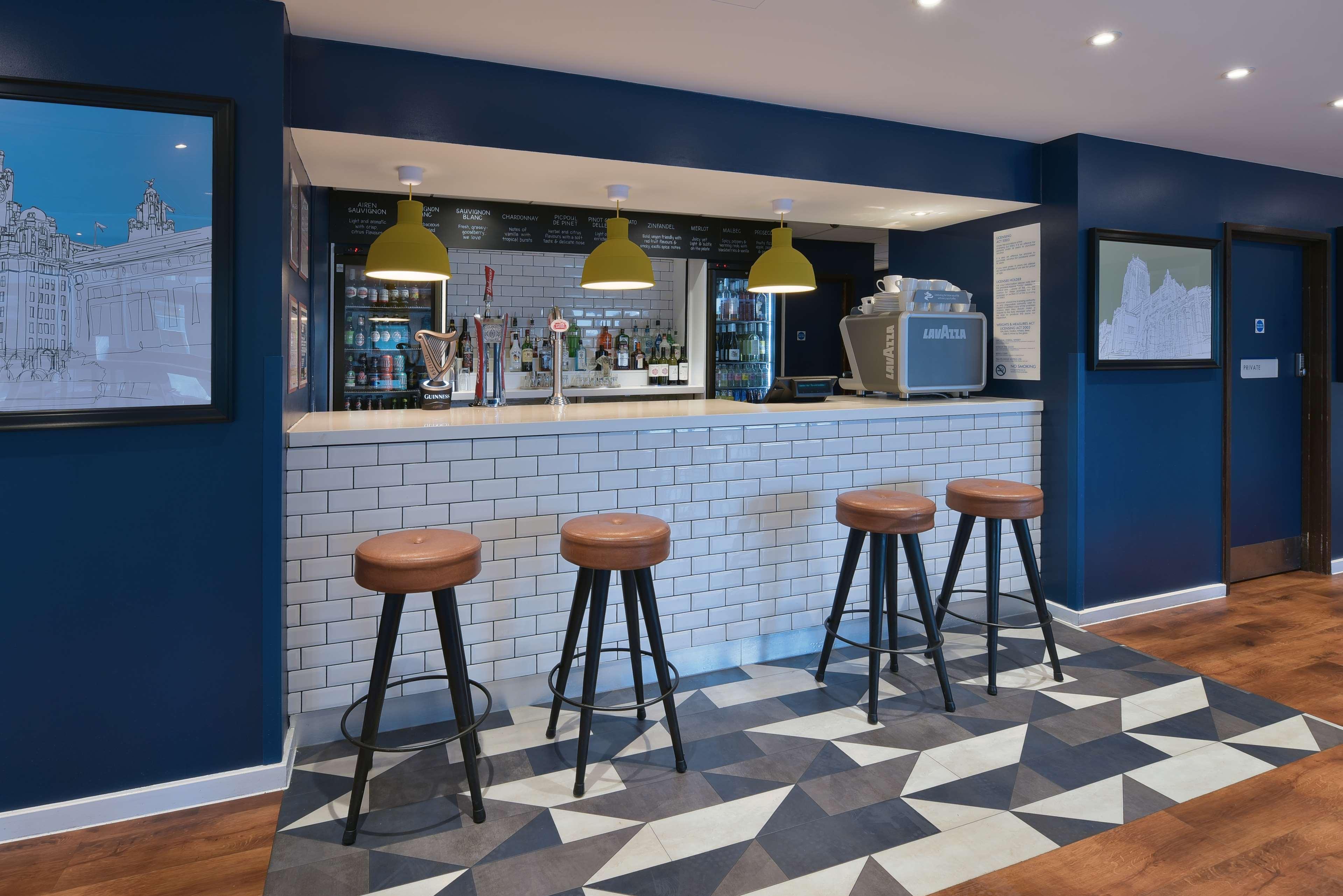 Bar/Salón Travelodge Liverpool Central The Strand