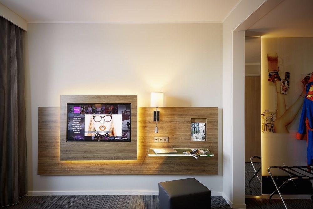 Hotel Moxy Berlin Ostbahnhof