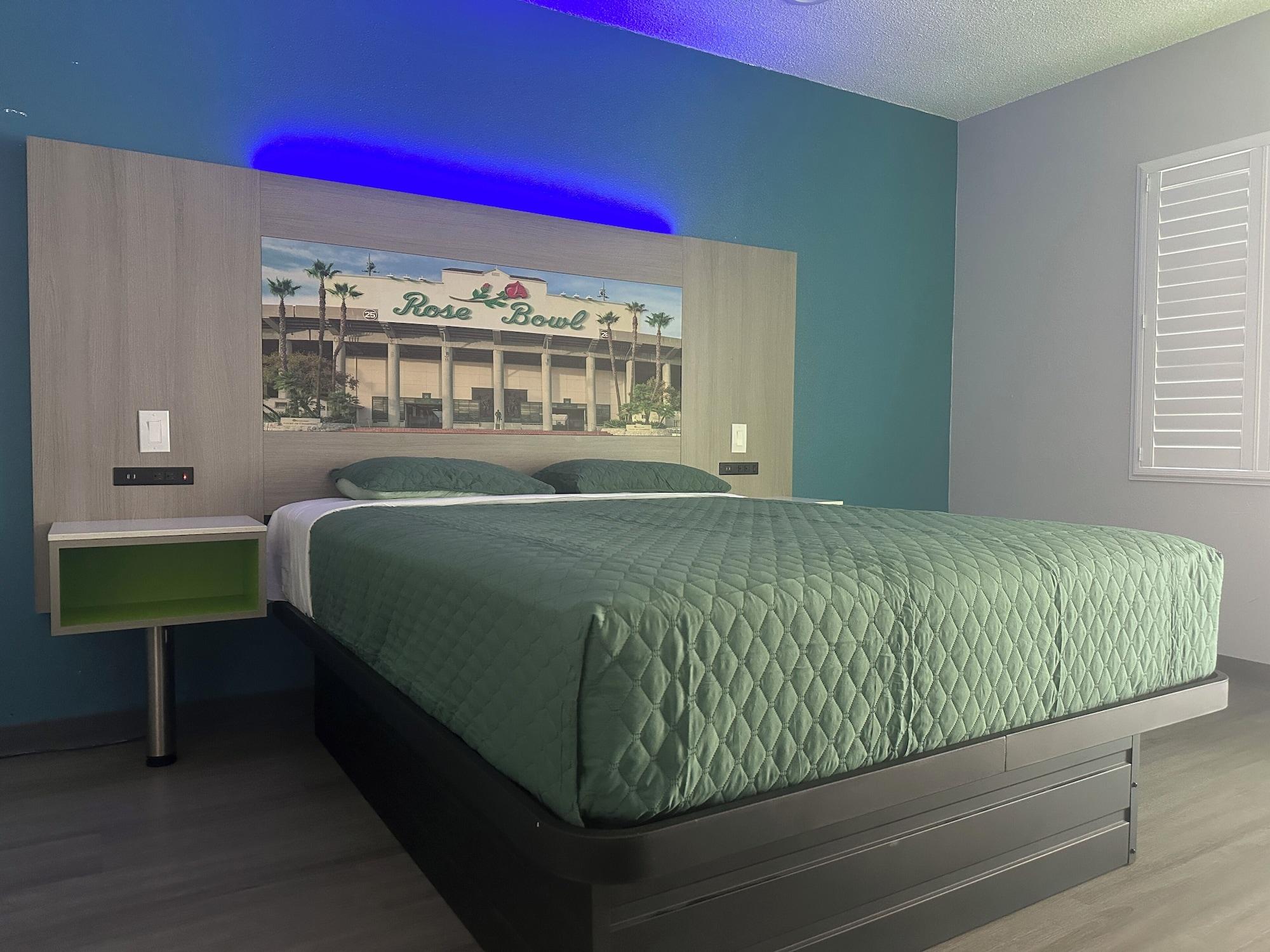 Varios Hi-Way Host Motel