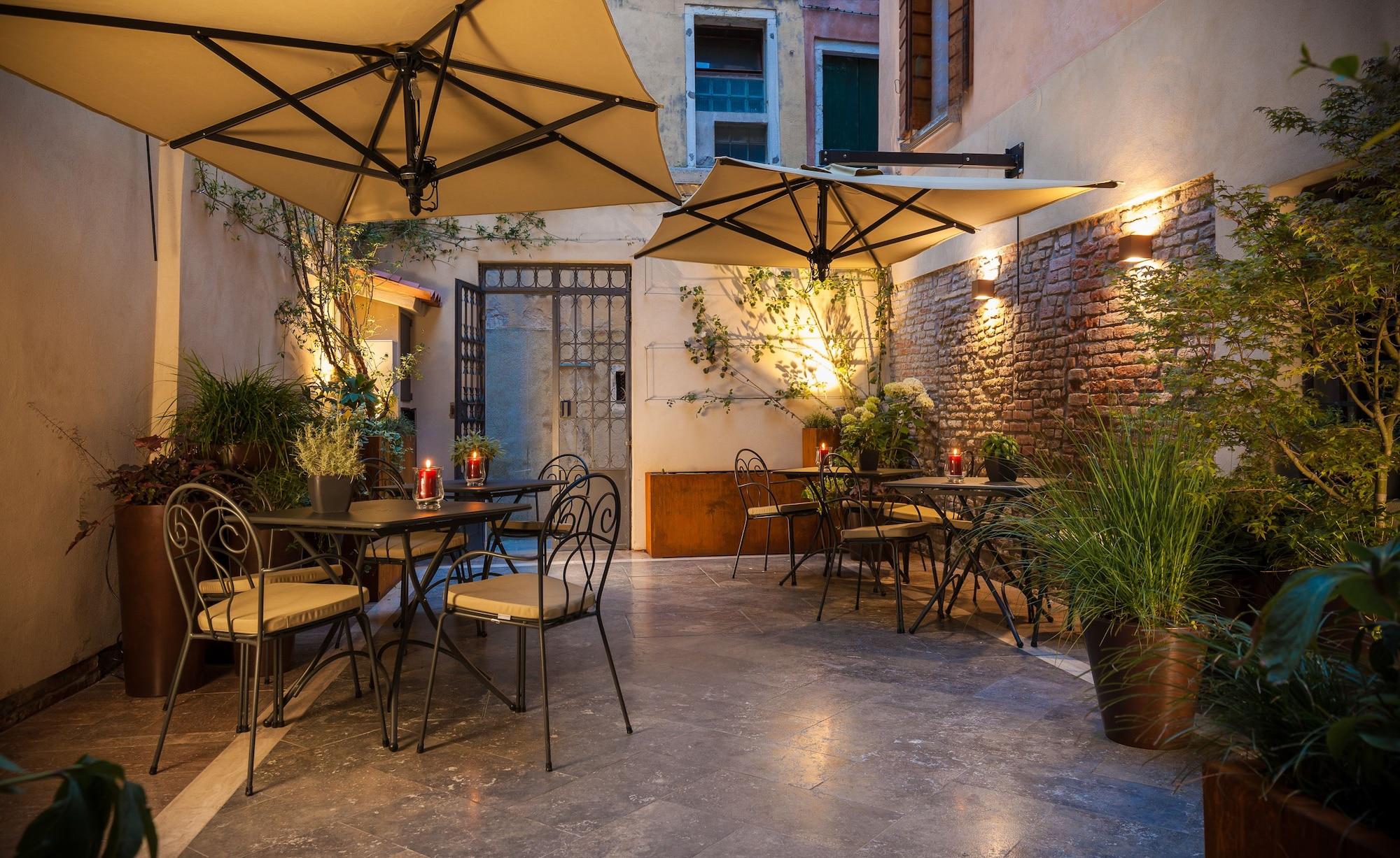 Vista Lobby Liassidi Wellness Suites